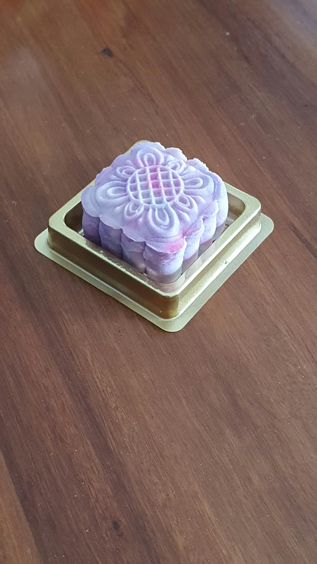 Customer photo for an Amour Desserts review