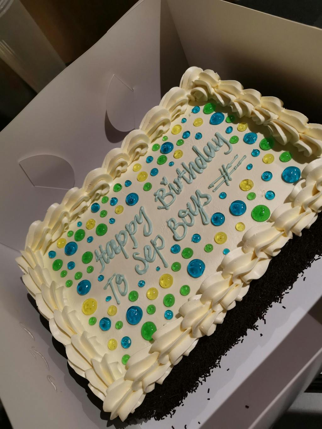 Customer photo for an Amour Desserts review