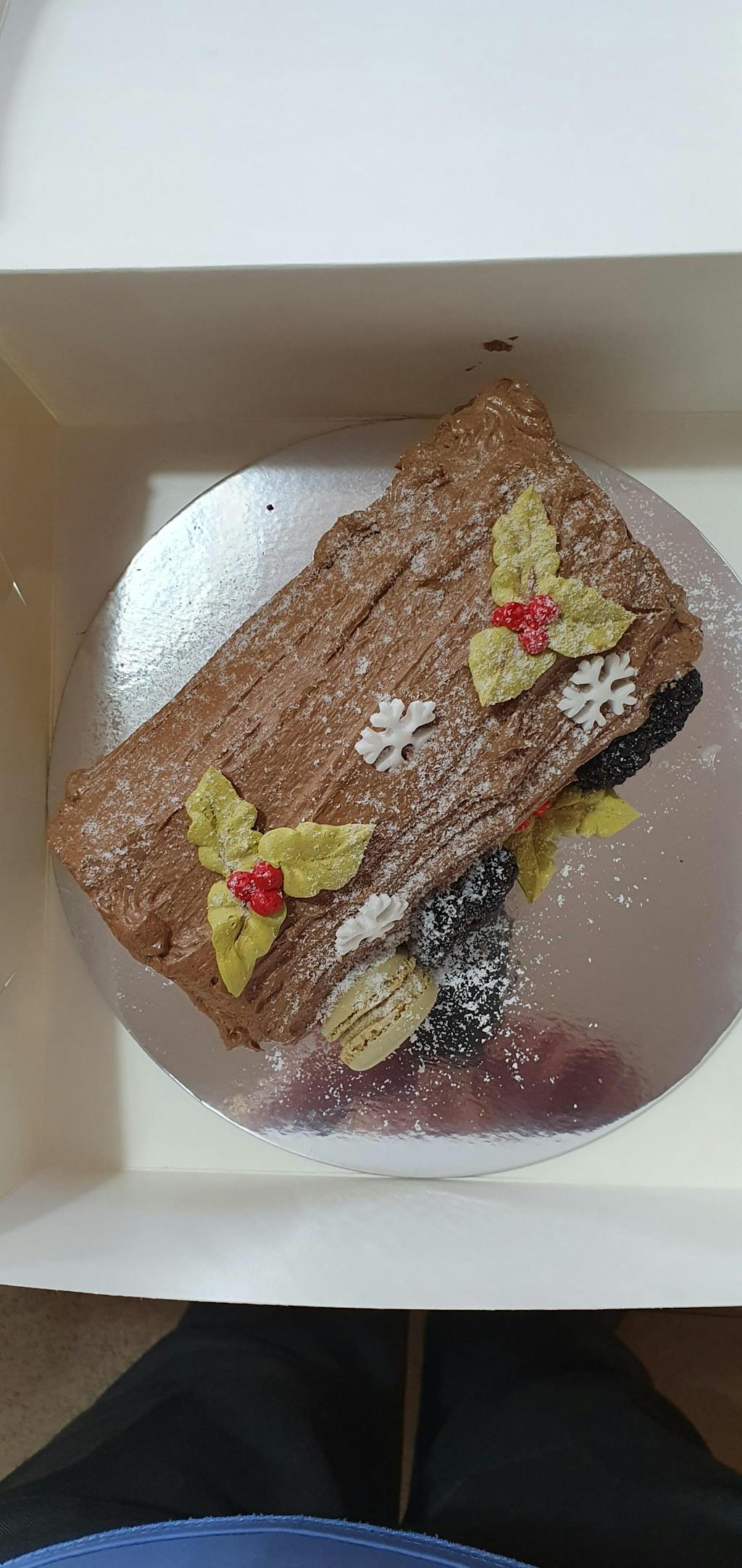 Customer photo for an Amour Desserts review